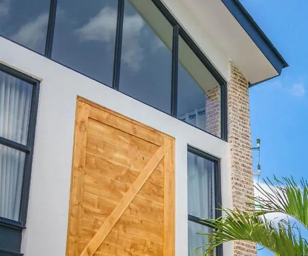 Upeksha - Contemporary 1br With Pool In Pererenan *